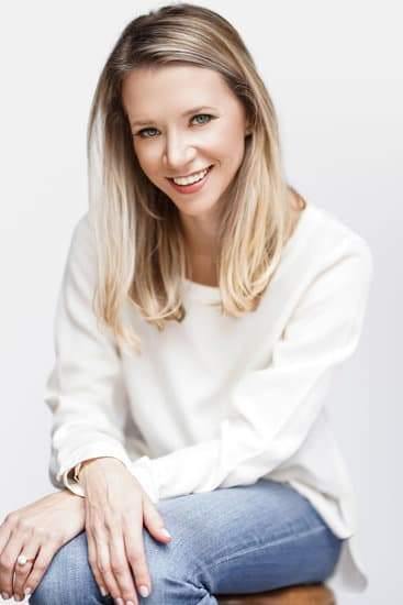 Her VUE: Katrina Sellers - VUE by SEK