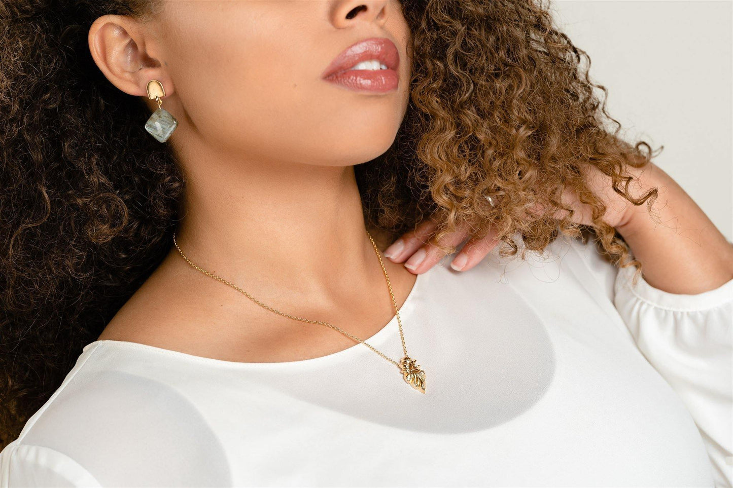 gold May necklace - VUE by SEK