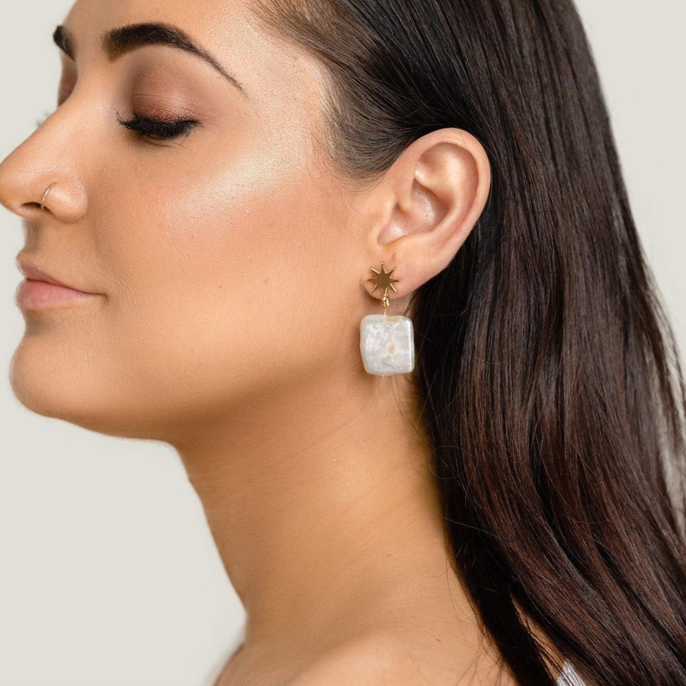 gold star + freshwater pearl earrings - VUE by SEK